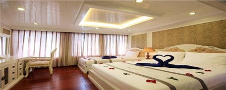 Du ngoạn Hạ Long 2 ngày 1 đêm du thuyền Signature